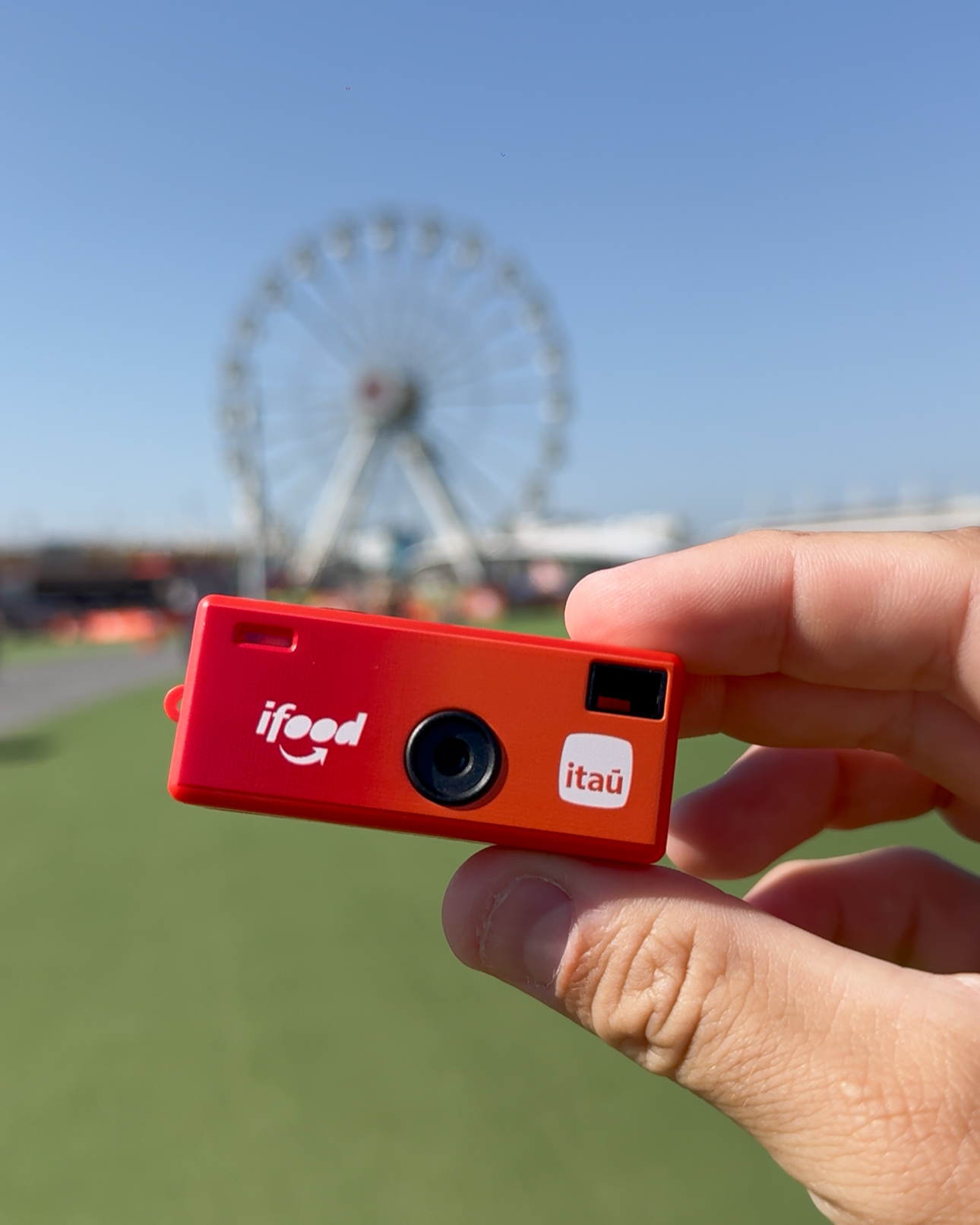 Como ganhar a Mini Câmera Retrô do iFood e itaú do Rock in Rio sem fila